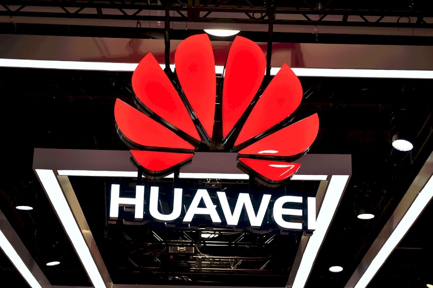 Huawei vai fornecer informações sobre Esports no seu assistente inteligente