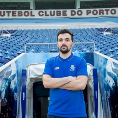Ex-SC Braga assina pelos Dragões