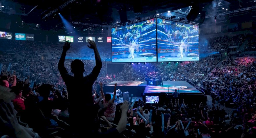 4,3 mil milhões de dólares de investimento em empresas de esports