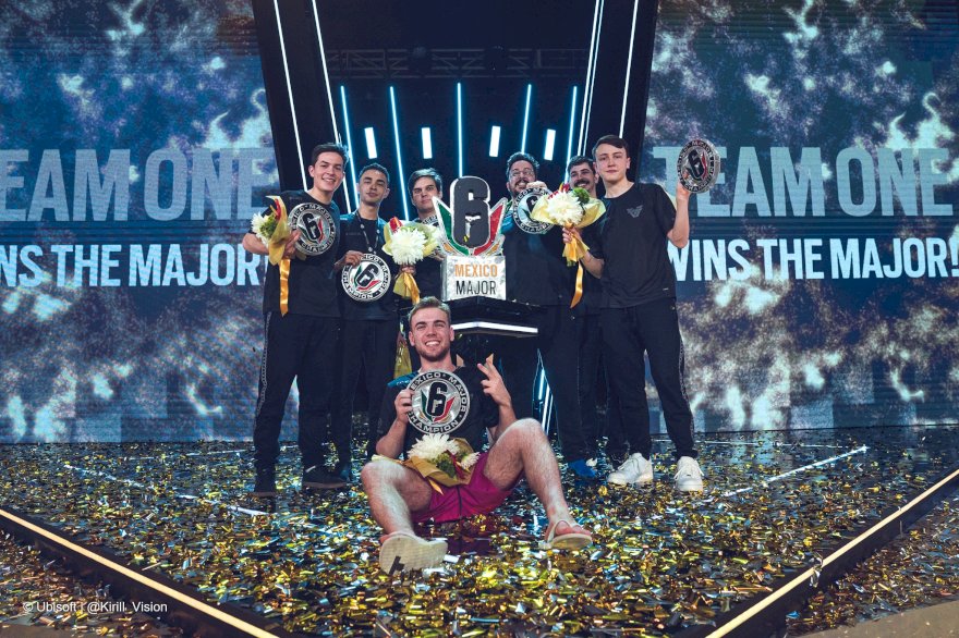 Team oNe vence o Six Major México