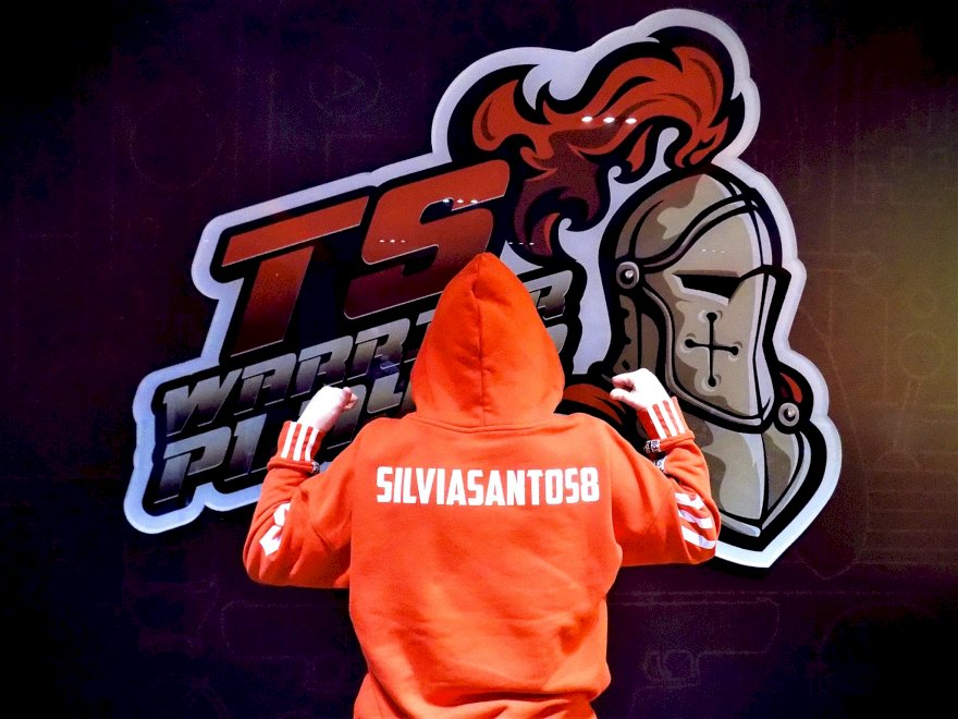 Silvia Santos anuncia saída da TS Warrior