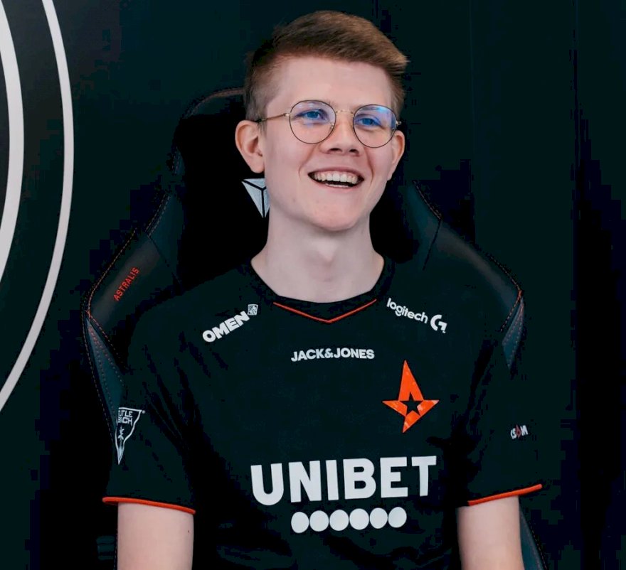 Astralis assume que está à procura de opções para Bubkzji