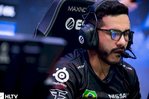 coldzera no banco da FaZe Clan