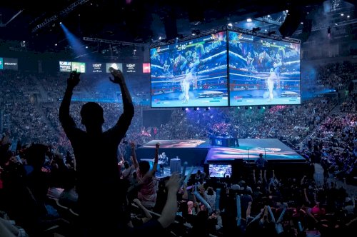 4,3 mil milhões de dólares de investimento em empresas de esports