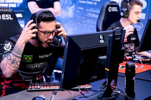 coldzera oficializado como jogador da Complexity