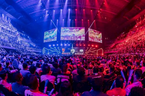CBLOL 2022 poderá voltar a ser presencial