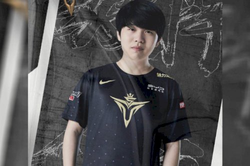 Rookie é o novo jogador da Victory Five