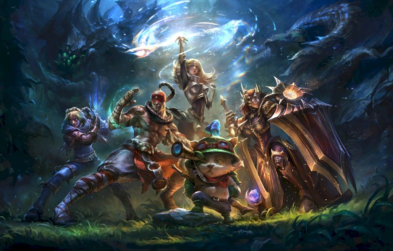 Procuro um time para jogar League of legends competitivo